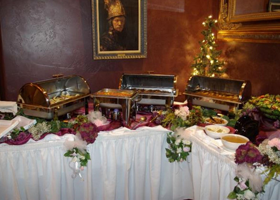 In House Caterers Bed and Breakfast Near Denver Morrison Colorado Hotel