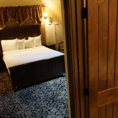 Deluc-resize (1) Deluc-resize (1)